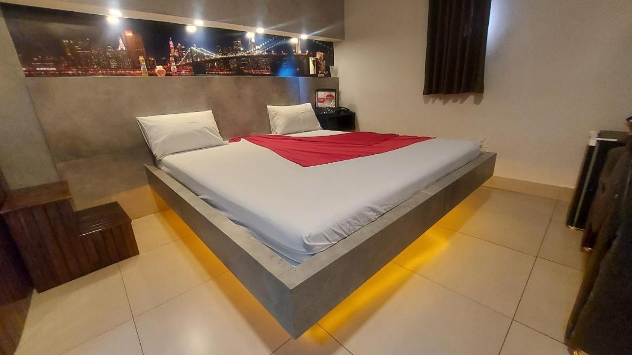 Motel Copacabana Ribeirão Preto Quarto foto